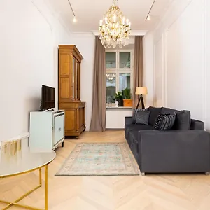 Lux Kamienica Noakowskiego 16 By Renters Apartament Warszawa